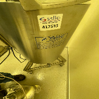 Lightnin Mixer with Highland 10 Gallon Tank and Advantage Sentra Chiller image 1